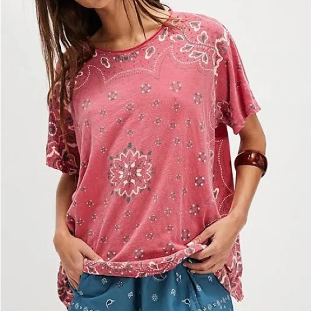 Magnolia Pearl Pink Floral Short Sleeve Tee